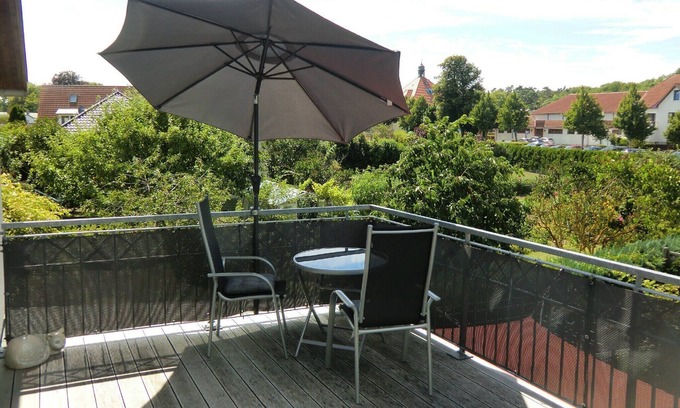 Kuhlungsborn Ost Apartment | Apartment 'Ferienwohnung Lutz' with Balcony and Wi-Fi
