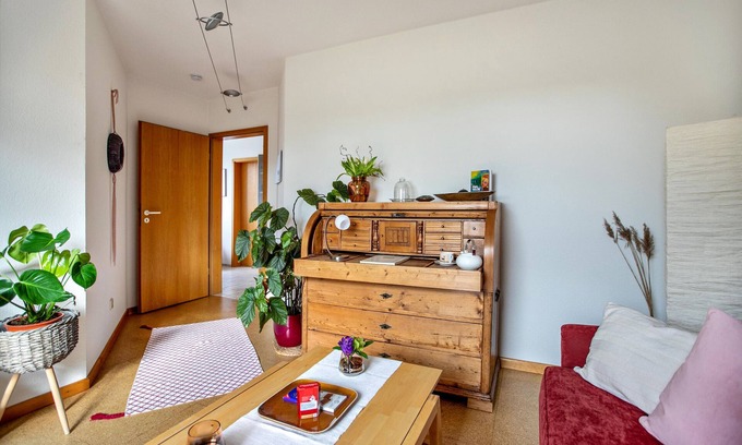 Suden Apartment | Apartment 'Ferienwohnung 'bi Uns To Hus' -' with Private Terrace, Private Garden and Wi-Fi