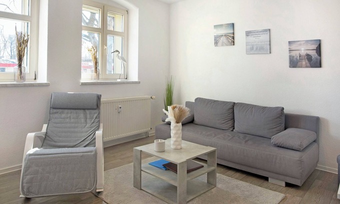 Havelberg Apartment | Apartment 'Ferienwohnung Havelvorland' with Shared Terrace and Wi-Fi