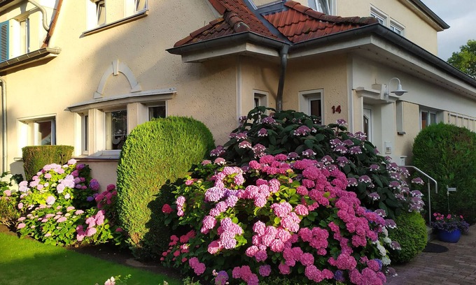 Stralsund Apartment | Apartment 'Ferienwohnung Bleichen' with Private Pool, Shared Garden and Wi-Fi