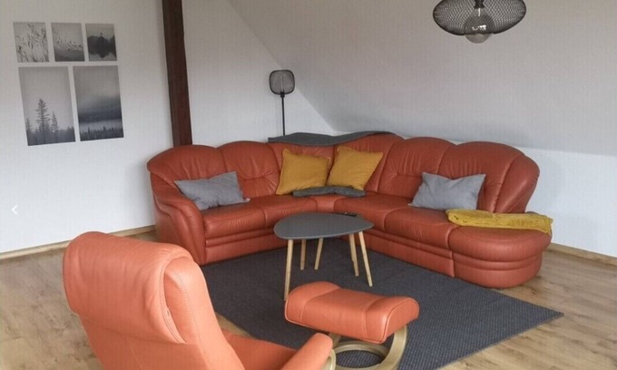 Todendorf Apartment | Apartment 'Ferienwohnung Familie Ossenbühl' with Wi-Fi