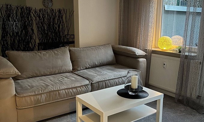 Arnstadt Apartment | Apartment 'Ferienwohnung Arnstadt Ost' with Private Terrace and Wi-Fi