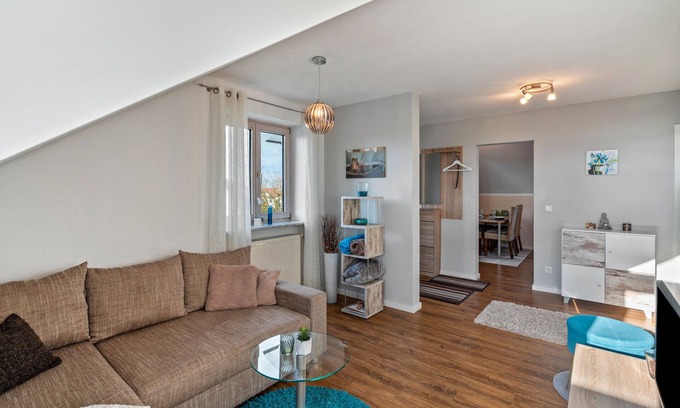 Forstern Apartment | Apartment 'Ferienwohnung Hobmaier' with Mountain View, Shared Garden and Wi-Fi