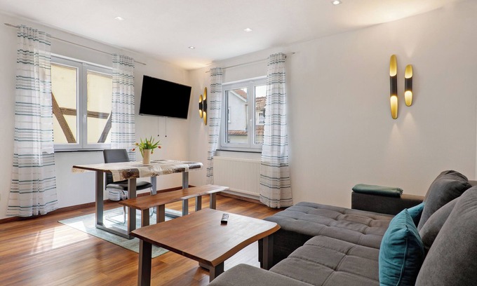 Moeckmuehl Apartment | Apartment 'Ferienwohnung Schöntal' with Wi-Fi