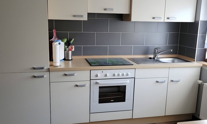 Meldorf Apartment | Apartment 'Ferienwohnung Horstmann' with Private Garden and Wi-Fi