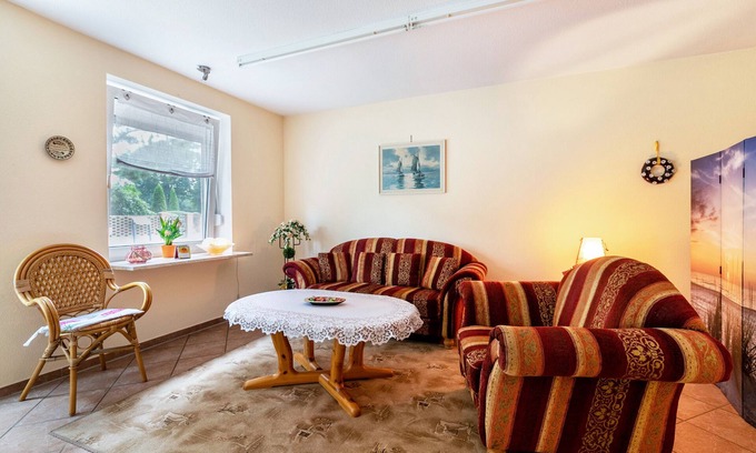 Delve Apartment | Apartment 'Ferienwohnung 'ole Bäckerie' with Shared Terrace, Private Garden and Wi-Fi