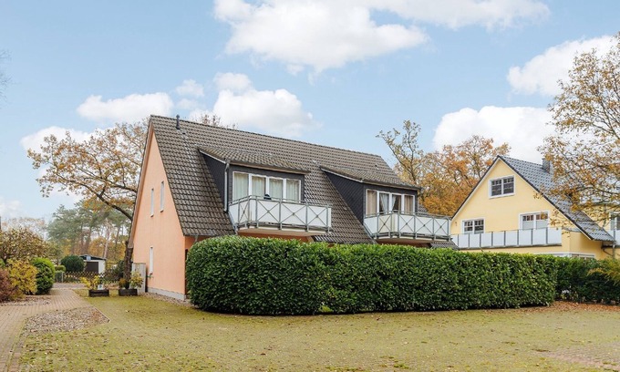 Markgrafenheide Apartment | Apartment "Fewo Lachmöwe" with Terrace & Wi-Fi
