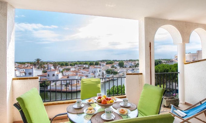 Empuriabrava Apartment | Apartment FLAMICELL
