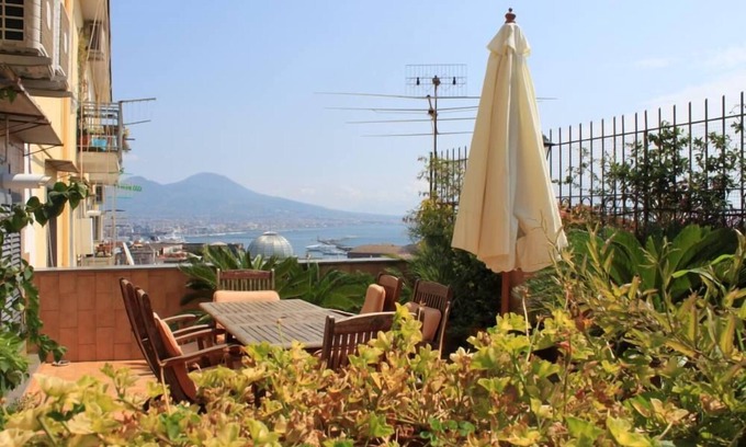 Quartieri Spagnoli Apartment | Apartment/flat - Napoli