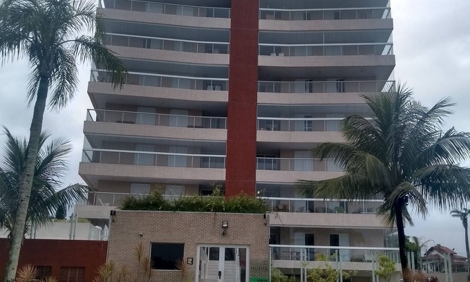 Indaia Apartment | Apartment foot in the sand in Bertioga