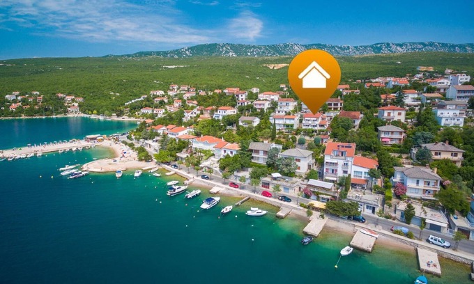 Jadranovo Apartment | Apartment for 4 persons approx. 65 qm in Jadranovo, Kvarner Bay (Crikvenica and the surrounding area)