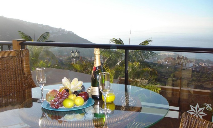 El Guincho Apartment | Apartment for 2 persons + 1 child approx. 45 qm in Icod de los Vinos, Tenerife (North coast of Tenerife)