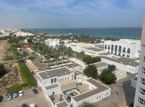Al Ghubrah Ash Shamaliyyah Apartment | Apartment for Family
