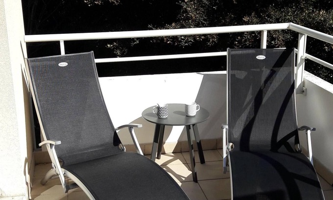 Saint-Brevin-l'Ocean Apartment | Apartment 50m from the sea