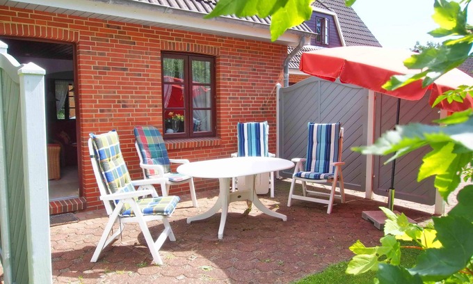 Alkersum Apartment | Apartment Gästehaus Bruhn 2