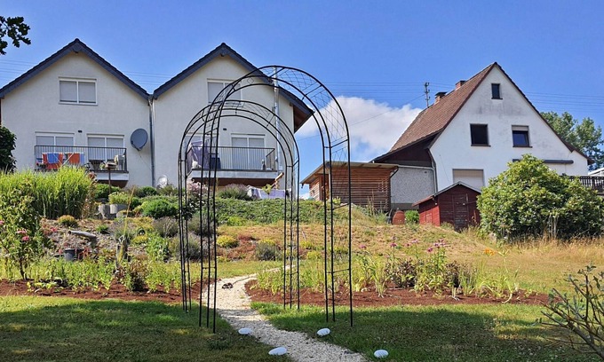 Katzwinkel Apartment | Apartment Gartenblick-Katzwinkel - Apartment/flat (40sqm) with garden view