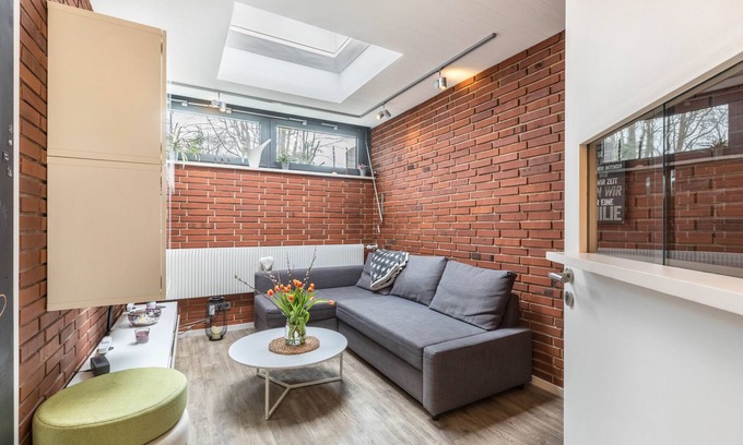 Gersthofen Apartment | Apartment 'Gersthofen' with Wi-Fi