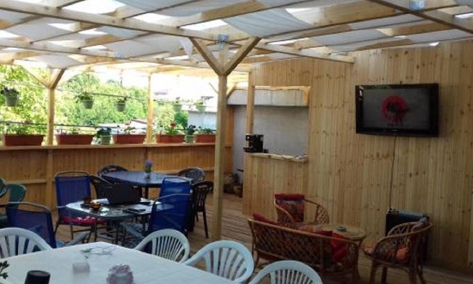 Valu lui Traian Apartment | Apartment Gherghisan 4 people