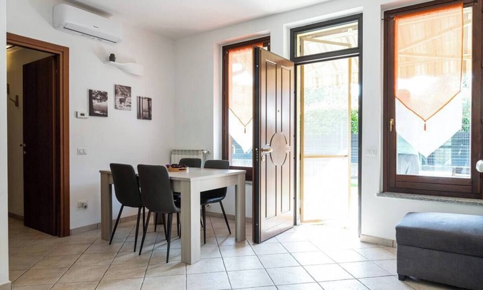 Sumirago Apartment | Apartment Giulia