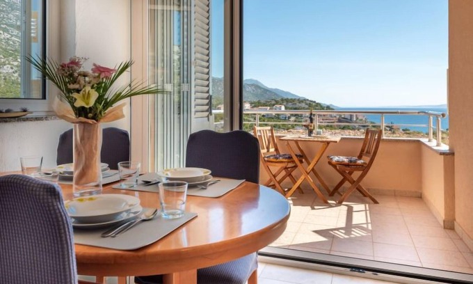 Cesarica Apartment | Apartment Golub by Interhome