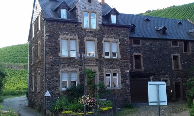 Dhron Apartment | Apartment Gorges - 4 bed apartment