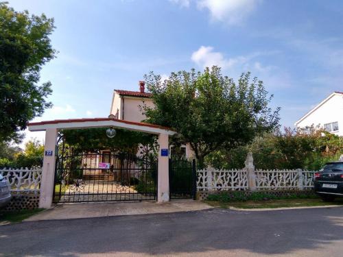 Buici Apartment | Apartment Gracijana
