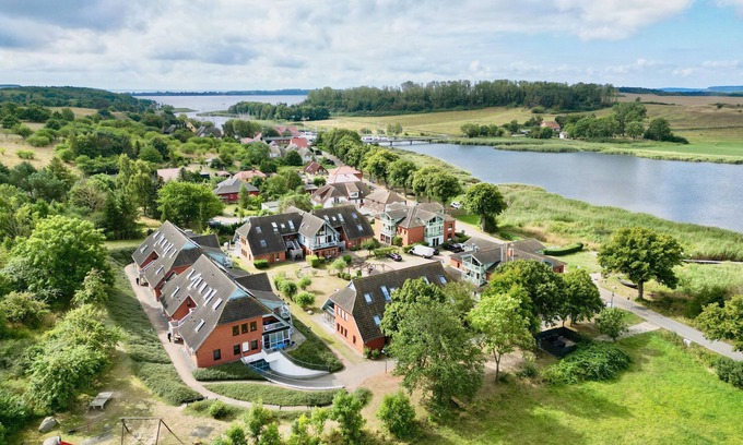 Neuensien Apartment | Apartment Granitz Blick 04 with terrace - Granitzblick 4