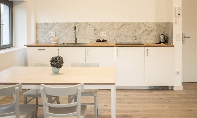 Poseritz Apartment | Apartment Gut Üselitz on Rügen - 2. Upper floor right 1