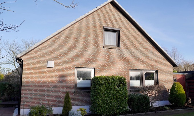 Barkelsby Apartment | Apartment has the first floor of the family house on about 85 m2 for 4-6 people