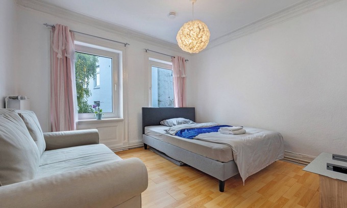 Saint Georg Apartment | Apartment 'Haus Sonnenschein' with Wi-Fi