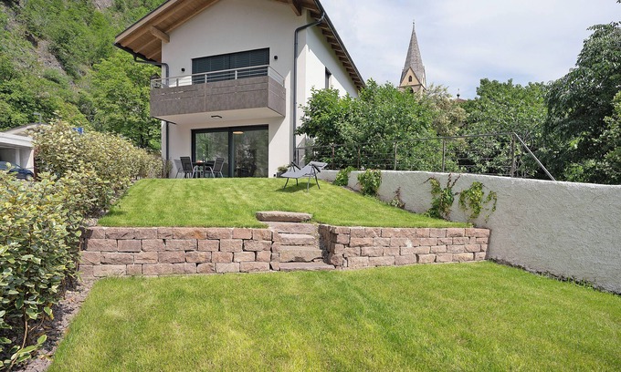 Magre sulla Strada del Vino Apartment | Apartment "Haus Weinblick Apt 3" with Mountain View, Terrace & Wi-Fi