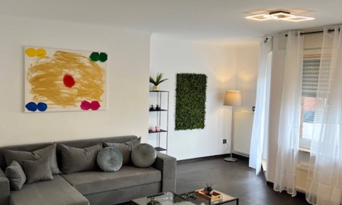 Rhein-Erft-Kreis District Apartment | Apartment 'Hochwertige Wohnung Frechen City' with Shared Terrace, Balcony and Wi-Fi