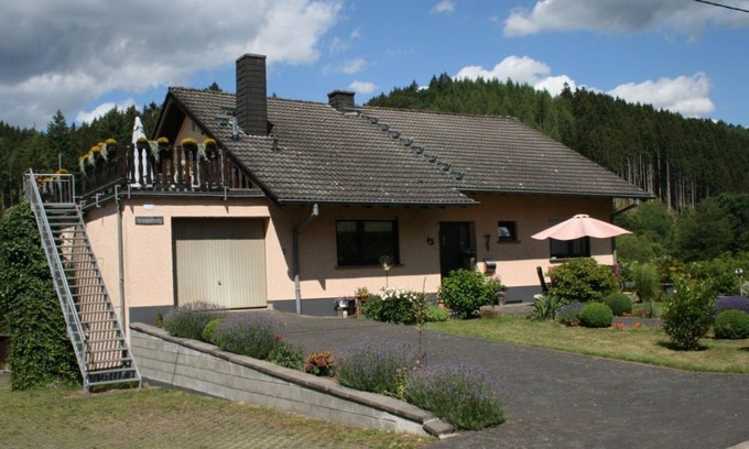 Densborn Apartment | Apartment Hockelmann - 2 bed apartment -Non-smoking