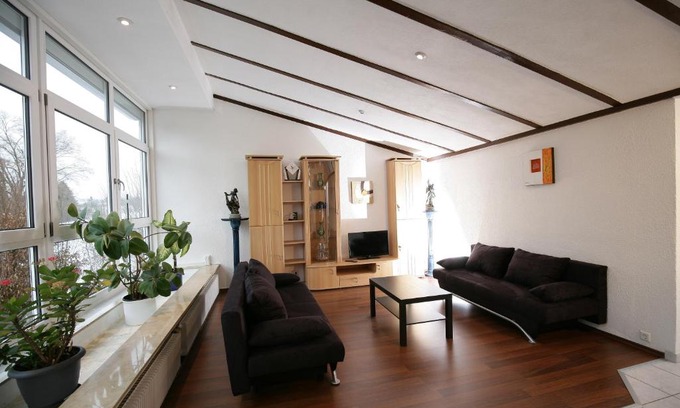 Jebenhausen Apartment | Apartment Hohenstaufen