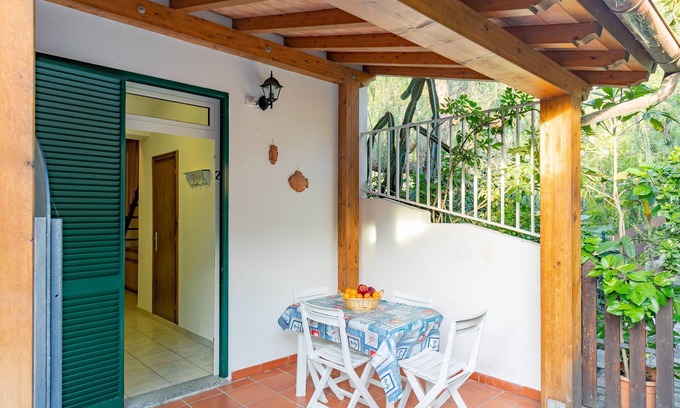 Fetovaia Apartment | Apartment Home "Simona Giardino" with Terrace and Wi-Fi