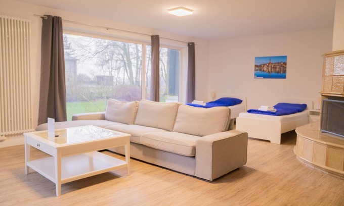 Esgrus Apartment | Apartment house Brunsholm apartment 15