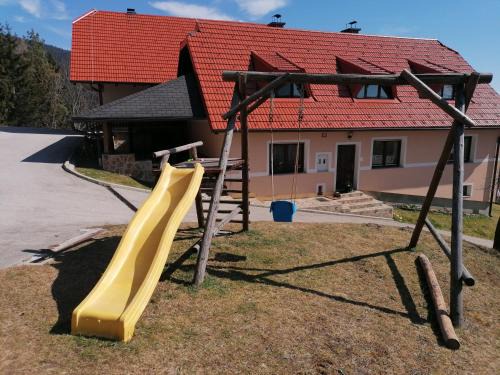 Zrece House | Apartment House Koprivnik