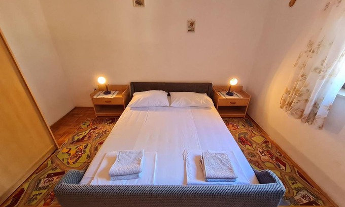 Sibinj Krmpotski Apartment | Apartment ∙ 4 bedrooms ∙ 8 guests