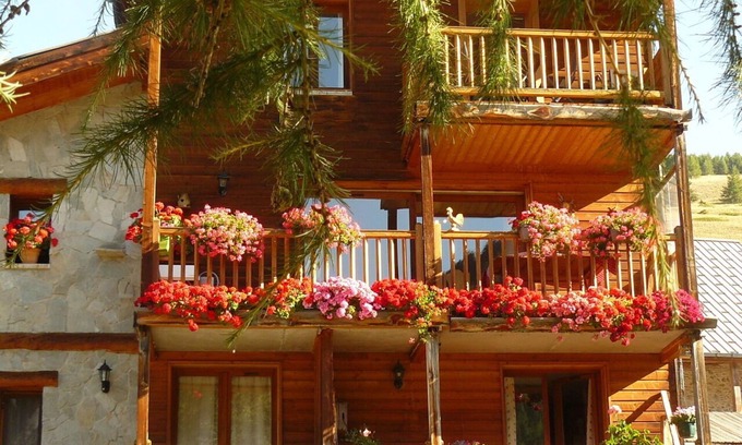 Molines-en-Queyras Apartment | Apartment in the heart of the Queyras Natural Park