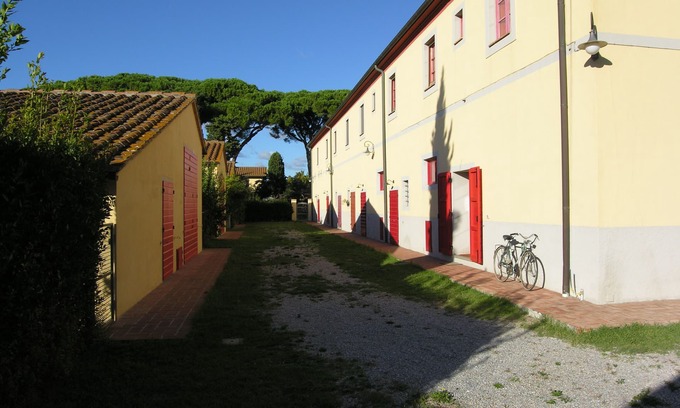 Donoratico House | Apartment in Farmhouse