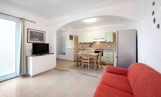 Celle Ligure Apartment | Apartment 'Il Porto' with Private Terrace, Private Garden and Wi-Fi