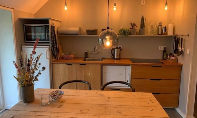 Oudemirdum Apartment | Apartment in a farmhouse