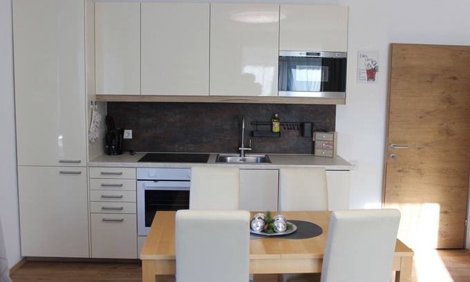 Hoheneich House | Apartment In A Hotel 'Homew4 Engelsapartment' with Wi-Fi