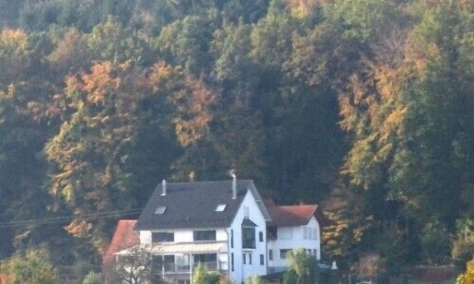 Diersburg Apartment | Apartment in a semi-detached house with a view of the Black Forest foothills and the Vosges