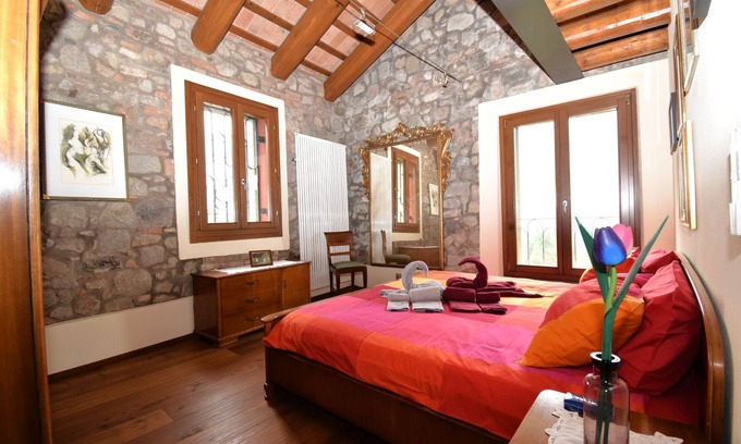 Teolo Apartment | Apartment in an 18th century village in the regional park of the Euganean Hills