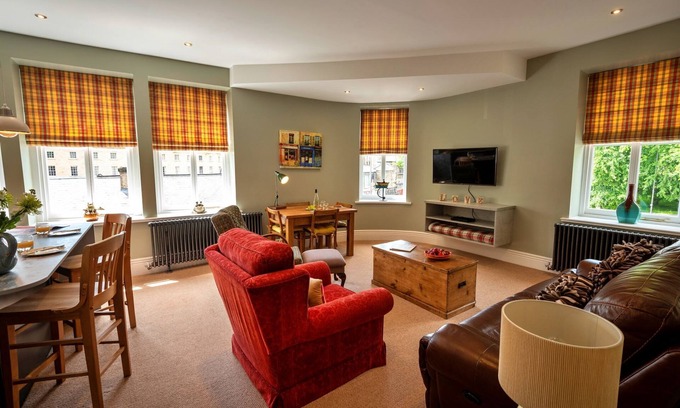 Buxton Apartment | Apartment in Buxton Old Post Office, No deposit