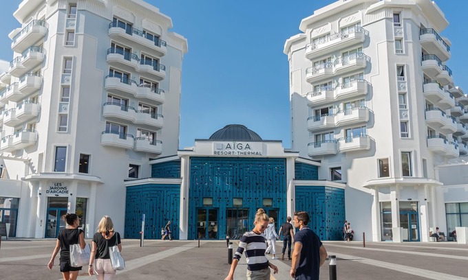 Chatel-Guyon Apartment | Apartment in Châtel-Guyon with Thermal Spa