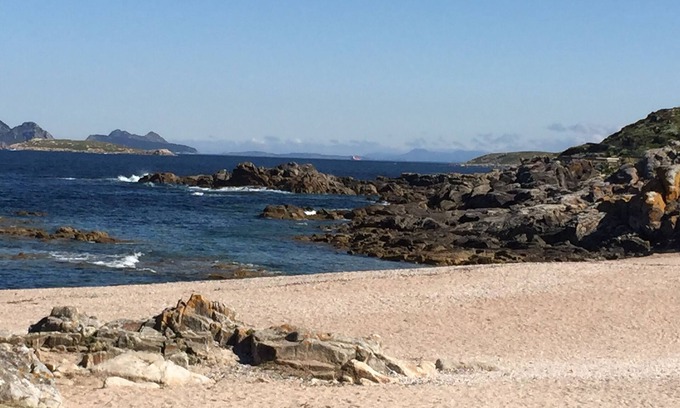 Baiona Old Town Apartment | Apartment in Baiona in front of the Beach and Parador de Baiona