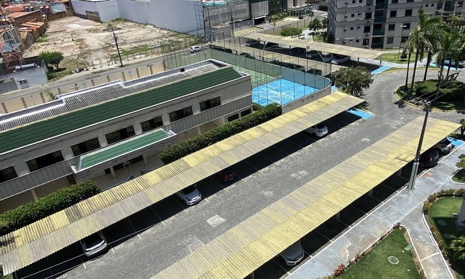 Farolandia Apartment | Apartment in excellent location, close to shopping centers, beach etc.