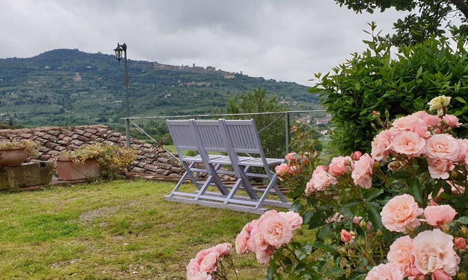 San Pietro a Cegliolo House | Apartment in Farmhouse
